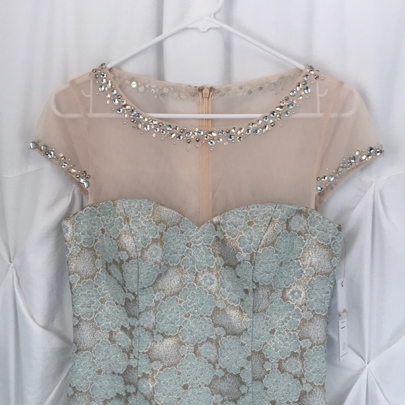 Decode 1.8 formal dress Size 2. Teal and Gold - Picture 6 of 8